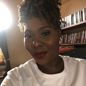 Meet your Posher, Kimberly